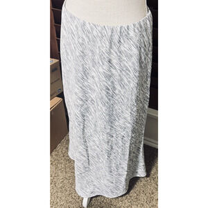 Gilli Grey Skirt Pull on Midi Elastic Waist Sz L career office stretchy straight